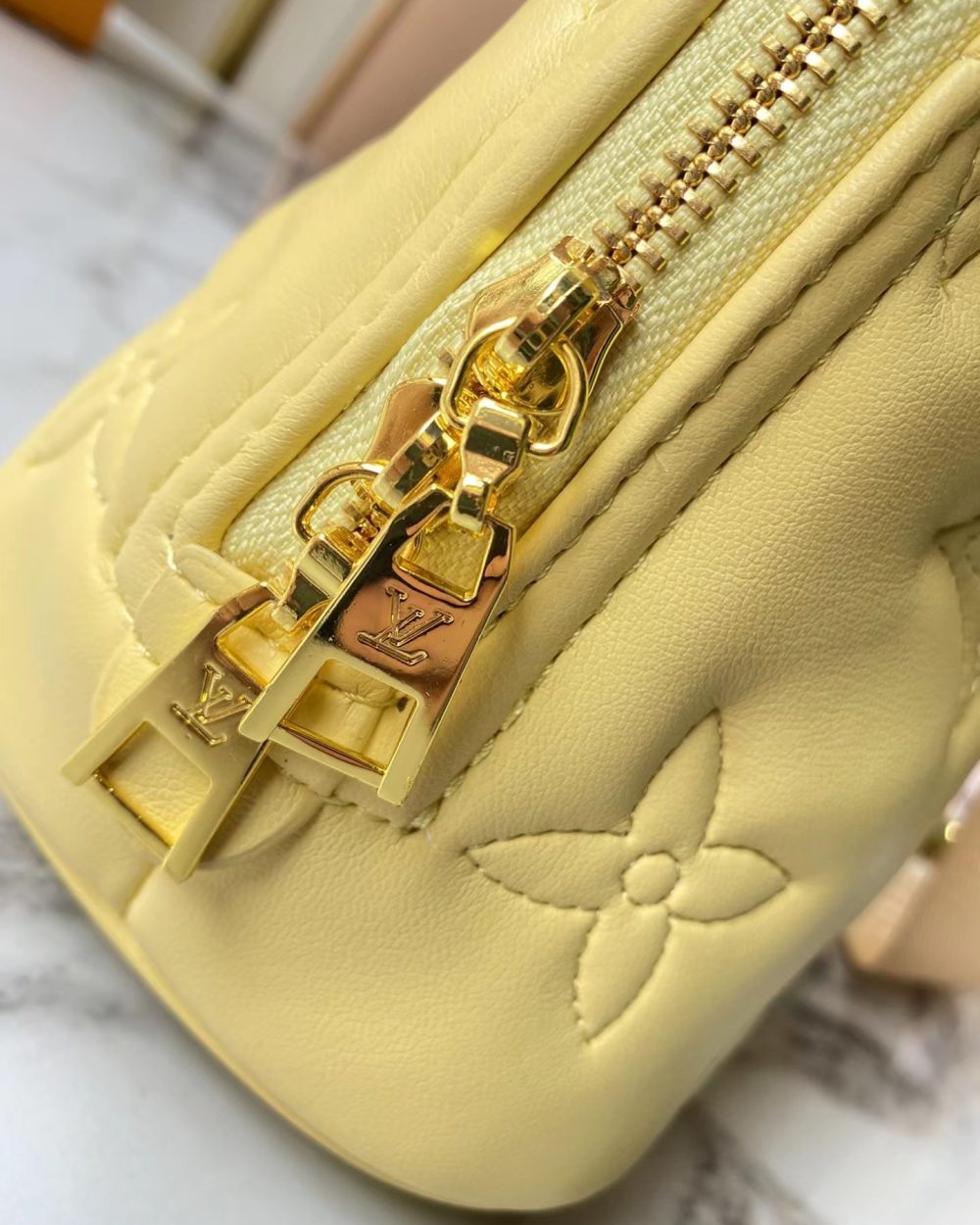 1:1 Replica Louis Vuitton LV Alma BB Bubblegram Leather Luxury Bag For Women M59821 - 9.6in/25cm