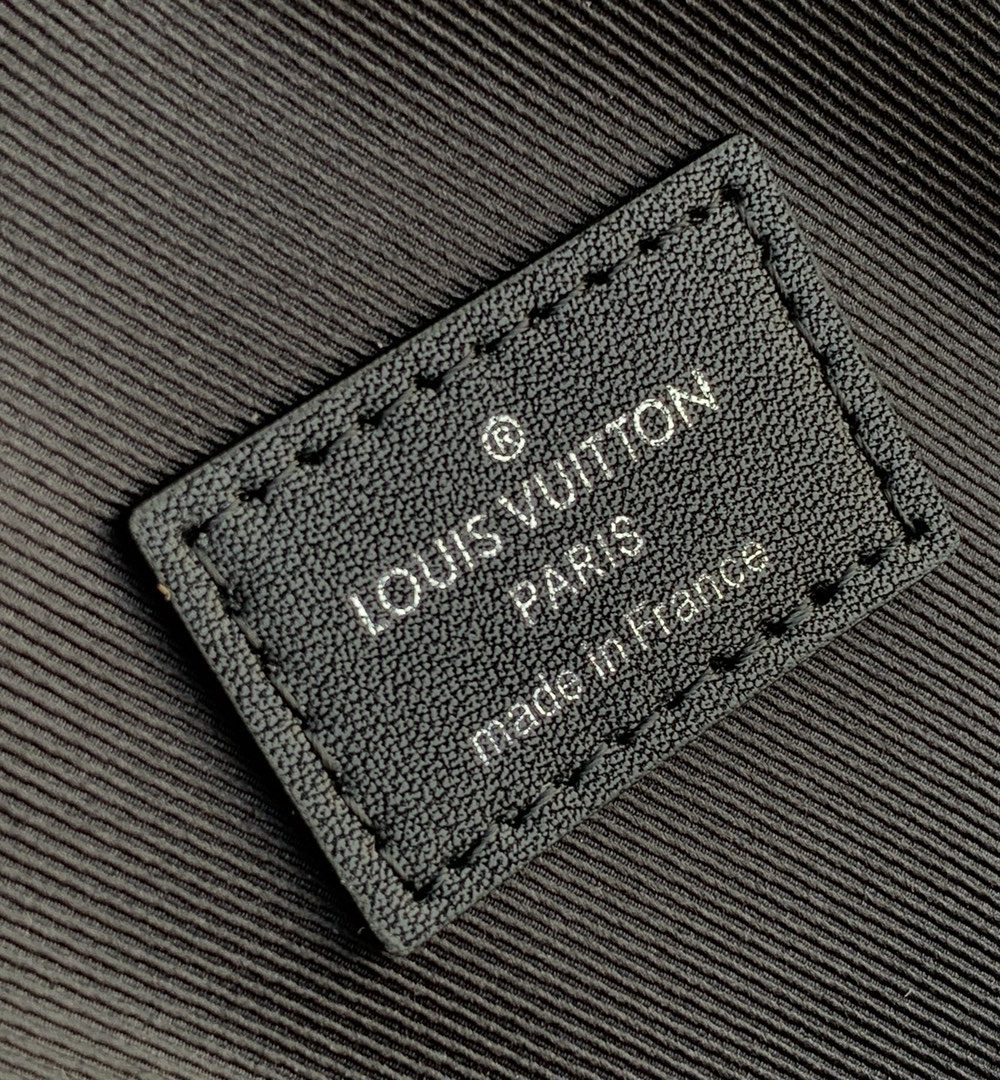 1:1 Replica Louis Vuitton LV Campus Backpack Damier Infini 3D Navy Blue / Black Unique For Men N50021 - 39cm