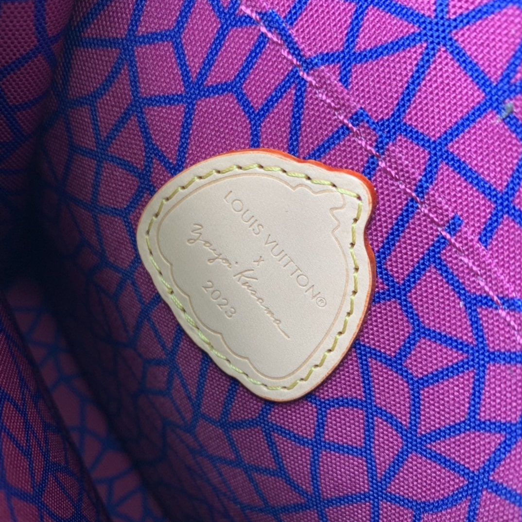 1:1 Replica Louis Vuitton LV LV x YK Petit Sac Plat Captivating Bag For Women M82112 - 5.5n/ 14cm - Image 8