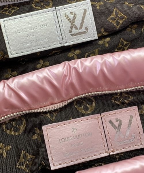 1:1 Replica Louis Vuitton LV Maxi Multi Pochette Accessoires Sliver/ Light Pink Unique Bag For Women‎ 13.4n/34cm M21057