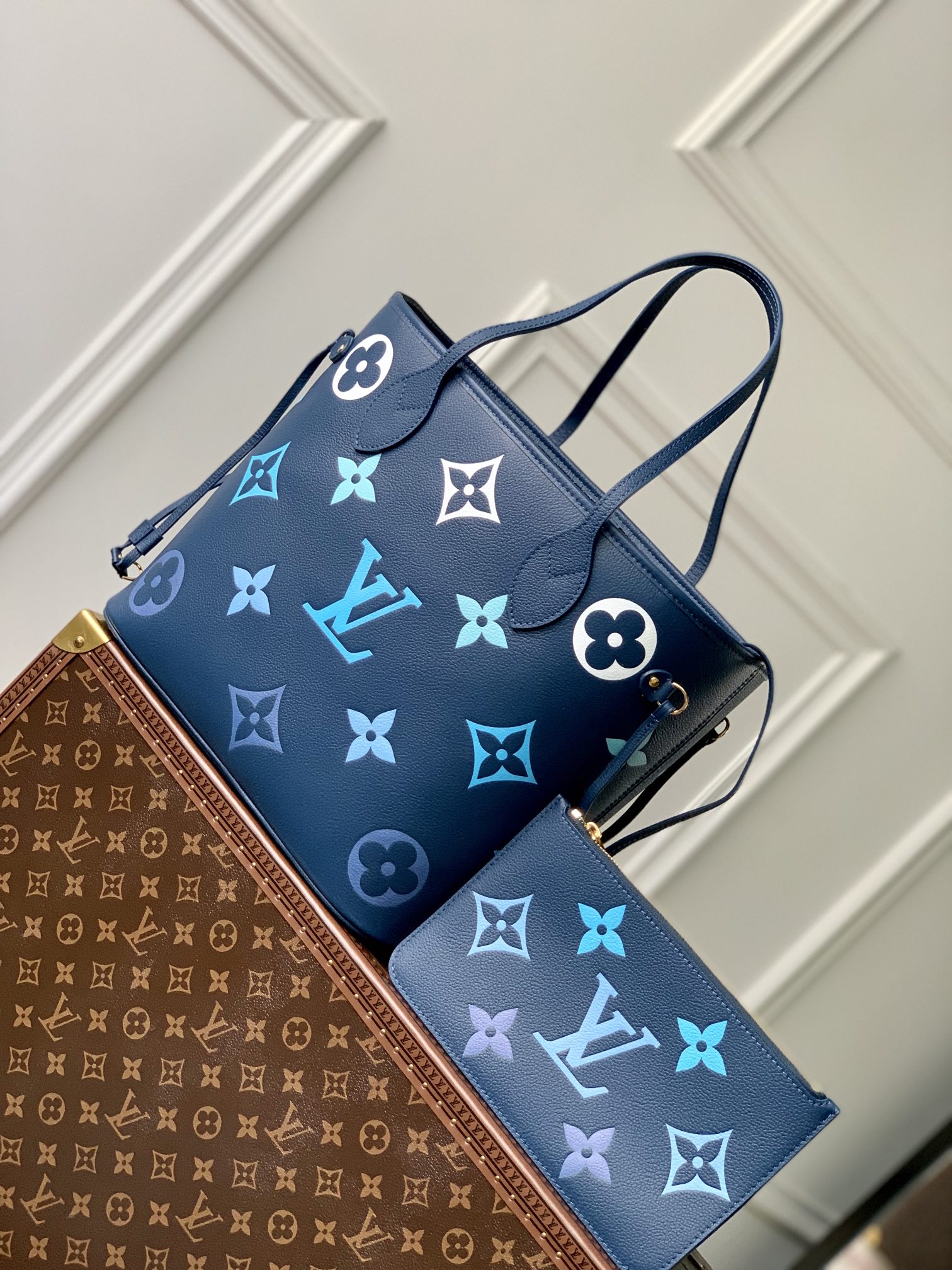 1:1 Replica Louis Vuitton LV Neverfull MM Monogram Empreinte Gradient Blue Luxury Women Bag M46514 - 30.9cm/ 12.2in - Image 2