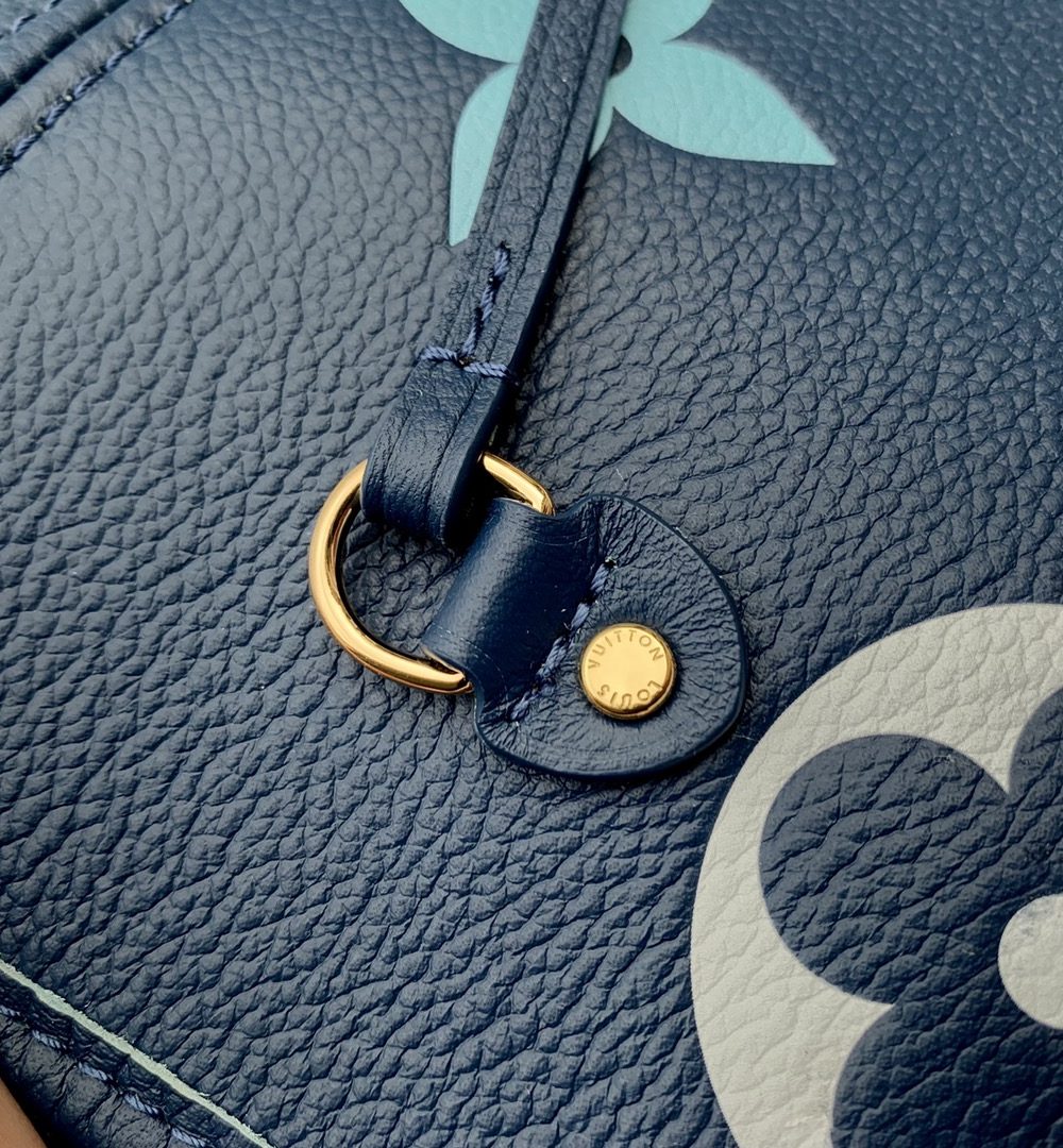 1:1 Replica Louis Vuitton LV Neverfull MM Monogram Empreinte Gradient Blue Luxury Women Bag M46514 - 30.9cm/ 12.2in