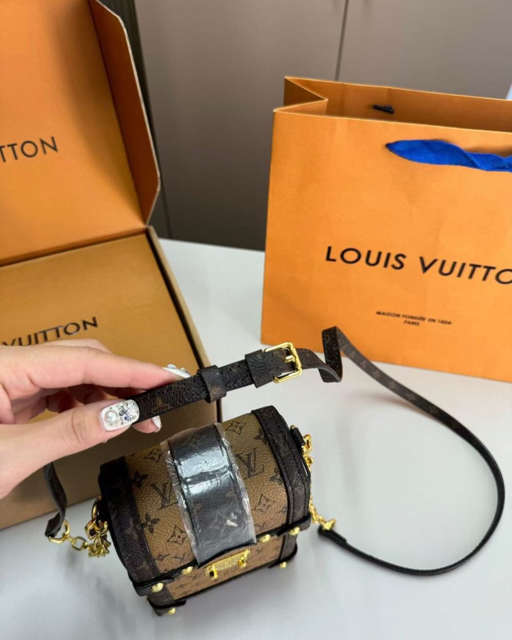 1:1 Replica Louis Vuitton LV Pochette Trunk Verticale Monogram Reverse With Monogram Canvas Luxury Bag For Women M67873 - 6.9in/18cm