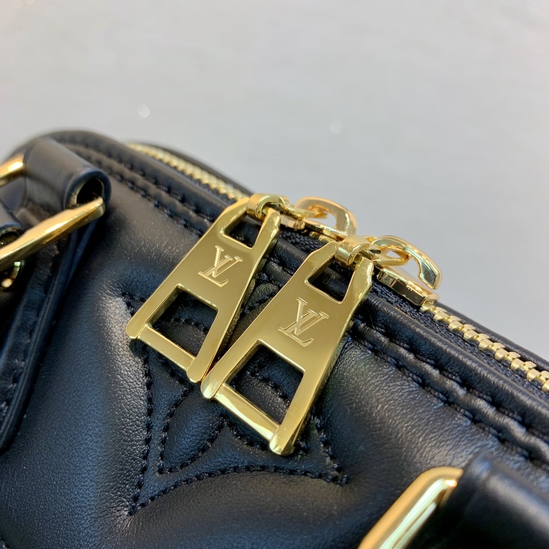 replica-louis-vuitton-lv-alma-bb-bag-m59793-5