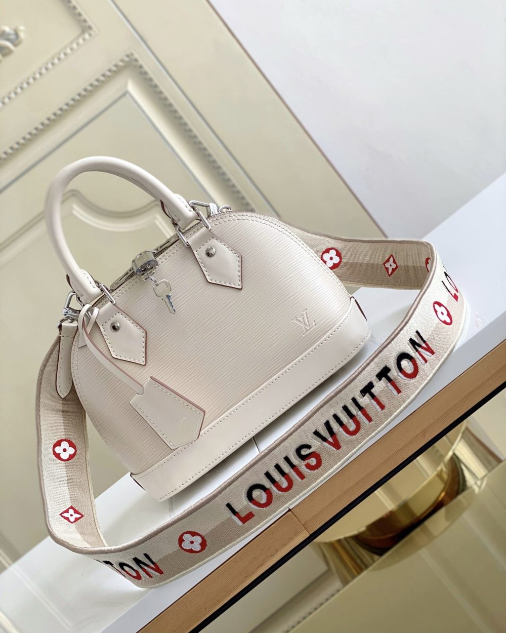 1:1 Replica Louis Vuitton LV Alma BB Epi Leather Black/ Exclusive Bag For Women M59217 - 9.2in/ 23.5cm