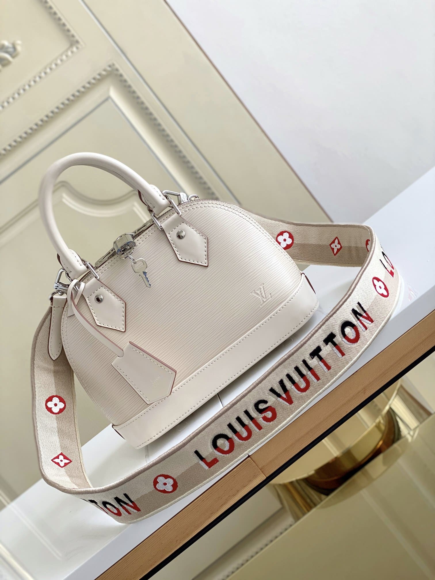 replica-louis-vuitton-lv-alma-bb-bag-m59217-19