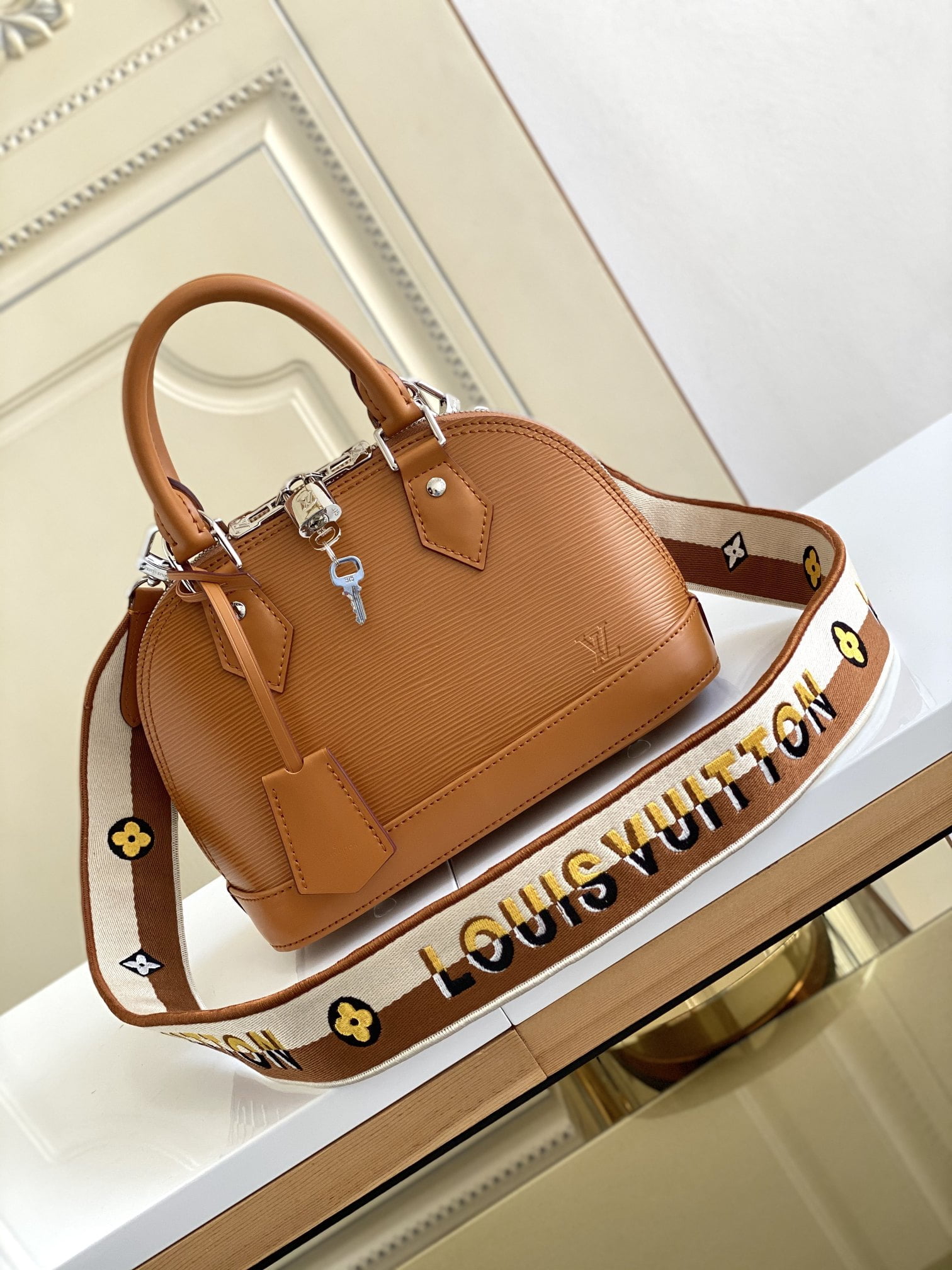 replica-louis-vuitton-lv-alma-bb-bag-m59217-10