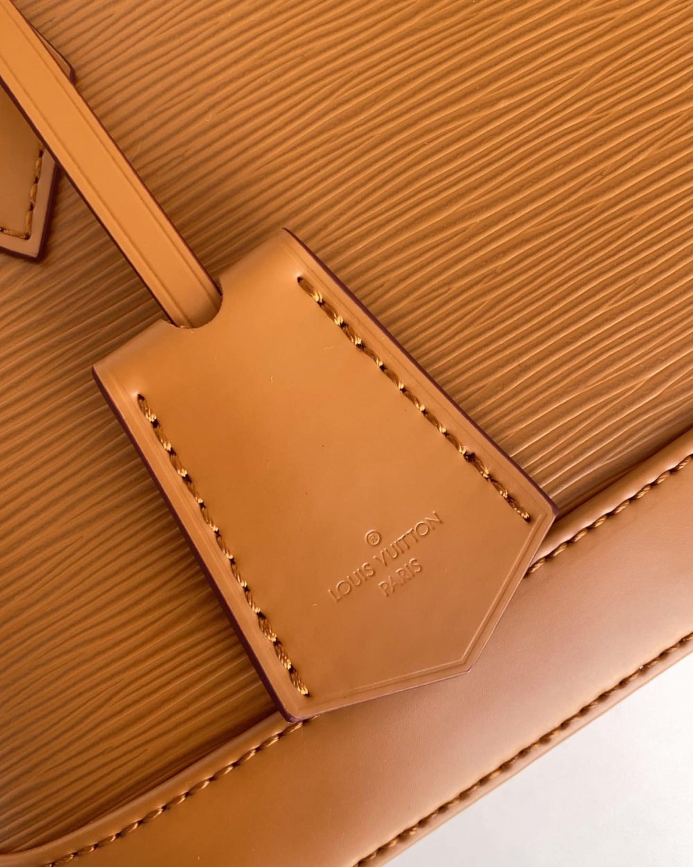 1:1 Replica Louis Vuitton LV Alma BB Epi Leather Black/ Exclusive Bag For Women M59217 - 9.2in/ 23.5cm