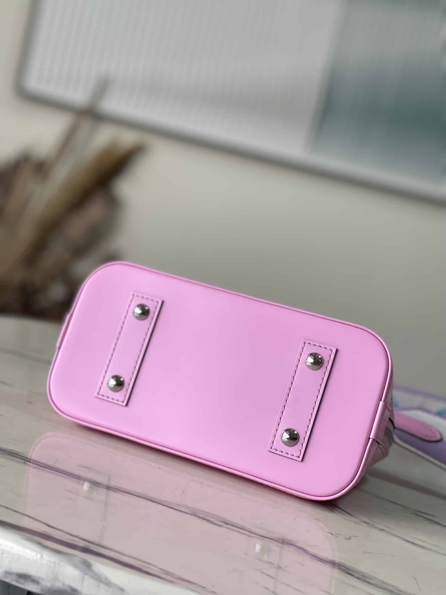 replica-louis-vuitton-lv-alma-bb-bag-m59217-4