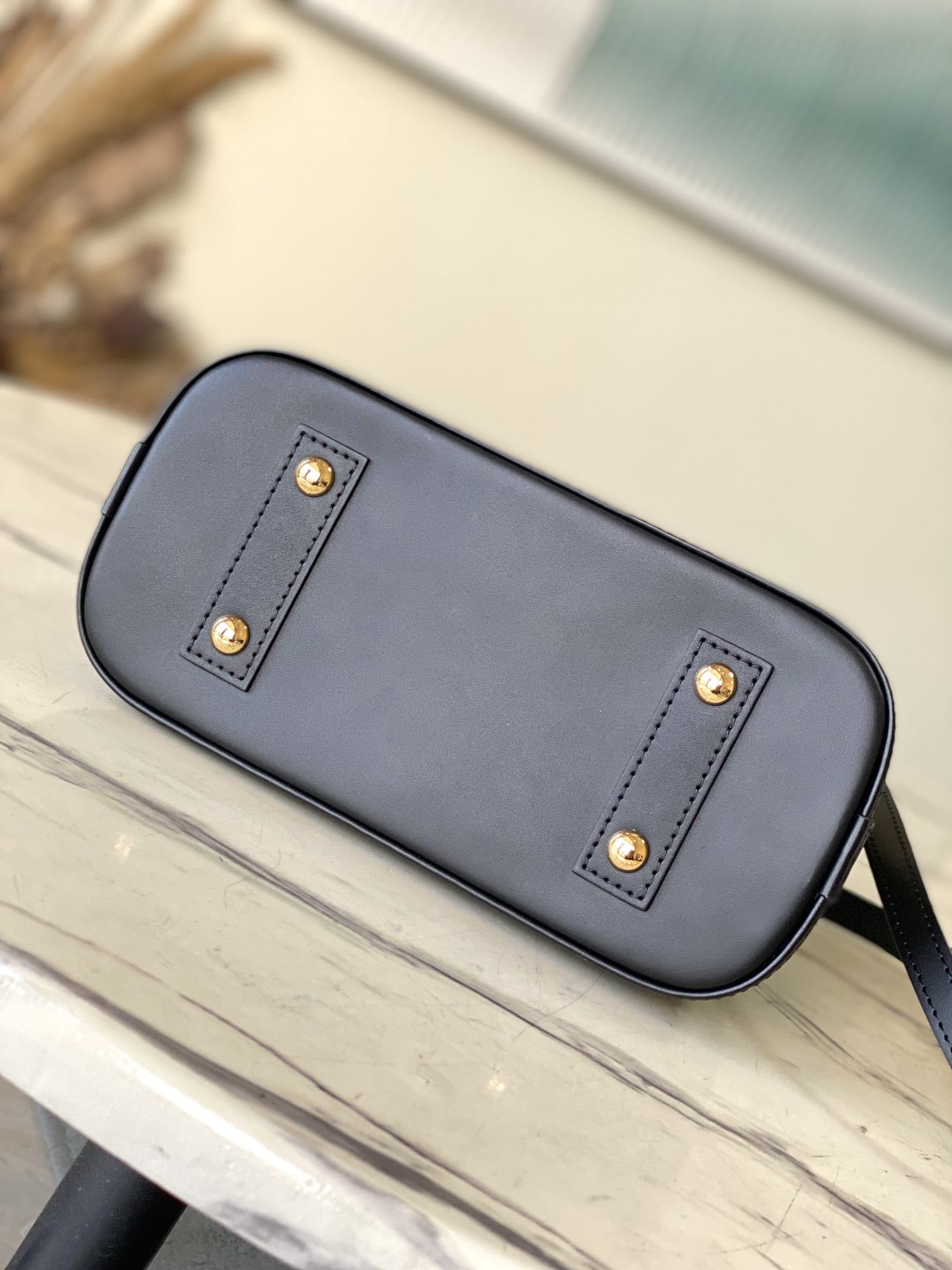 replica-louis-vuitton-lv-alma-bb-bag-m23576-5