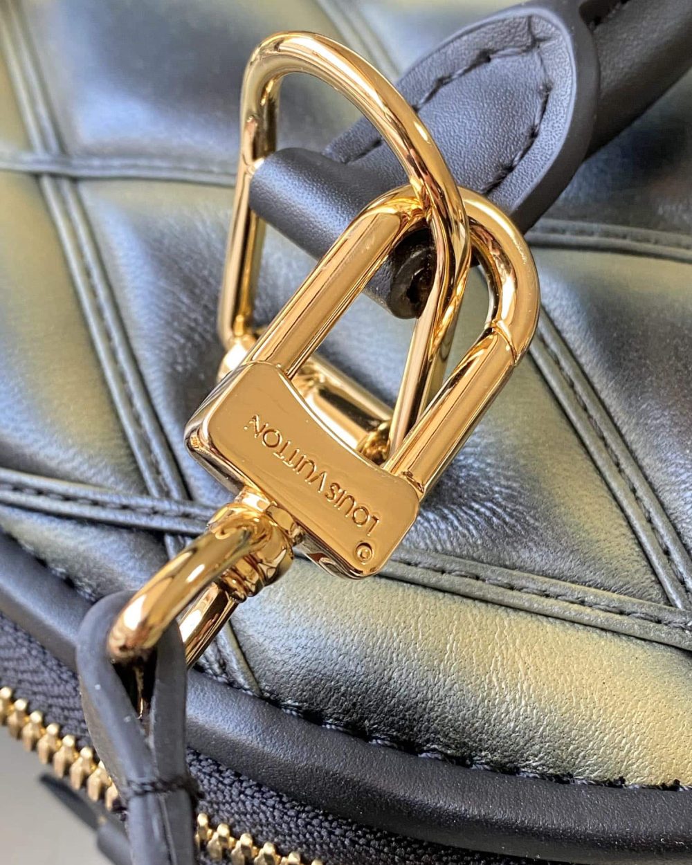 1:1 Replica Louis Vuitton LV Alma BB Malletage Leather Exclusive Bag For Women M23576 - 9.2in/ 23.5cm