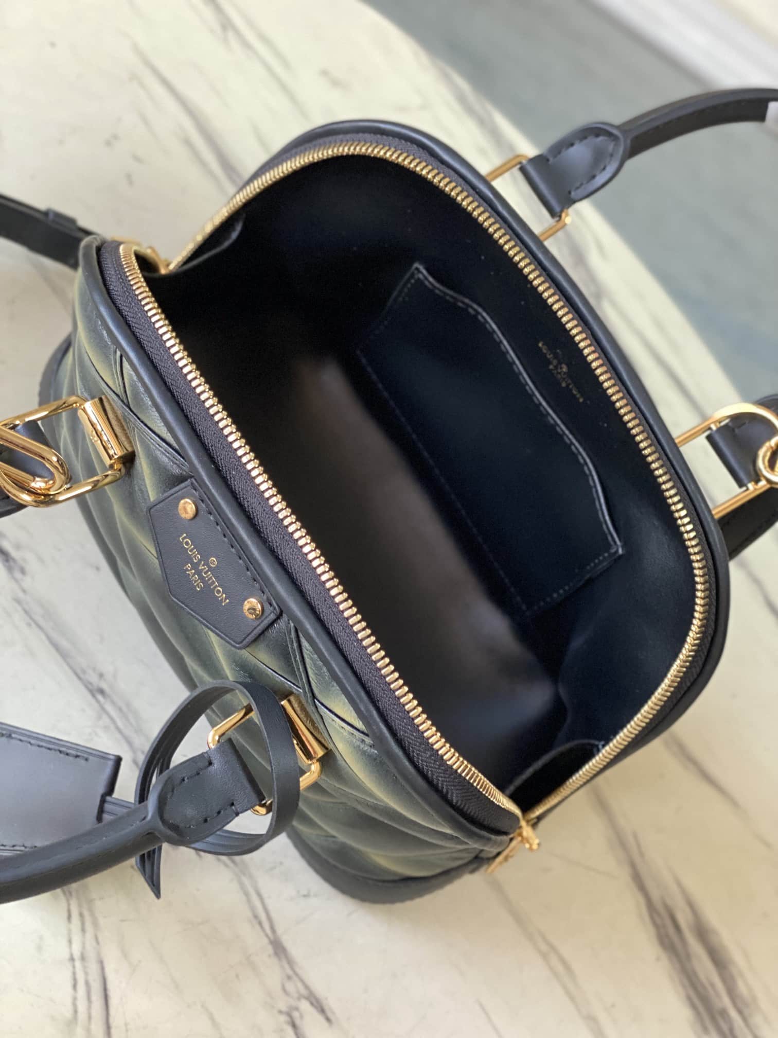 replica-louis-vuitton-lv-alma-bb-bag-m23576-10