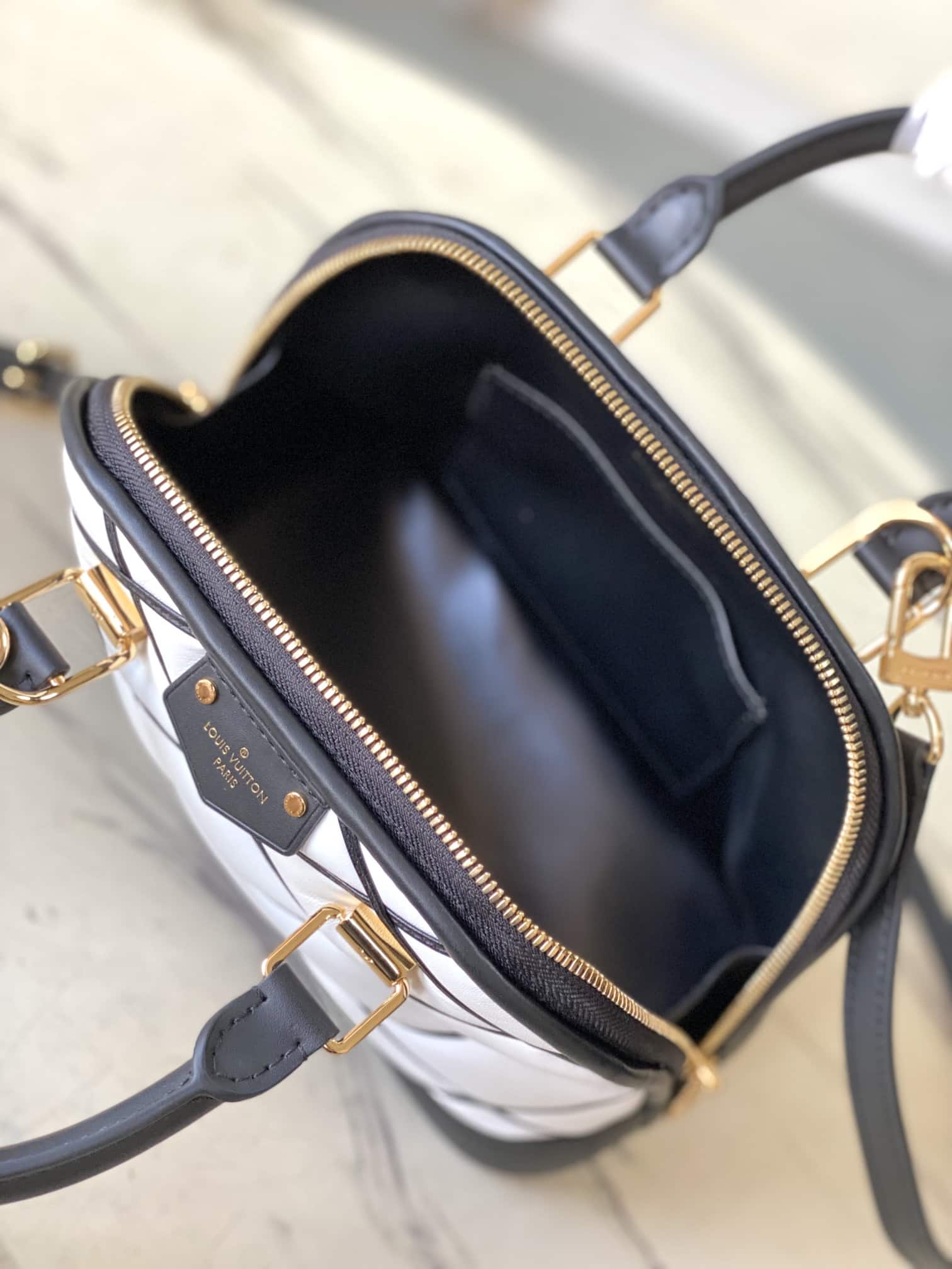 replica-louis-vuitton-lv-alma-bb-bag-m23761-11