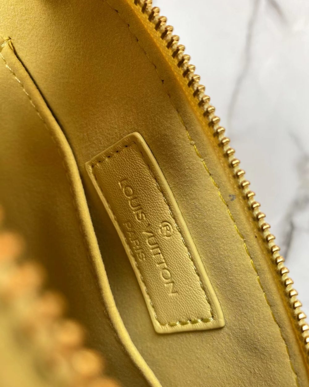 1:1 Replica Louis Vuitton LV Alma BB Bubblegram Leather Luxury Bag For Women M59821 - 9.6in/25cm