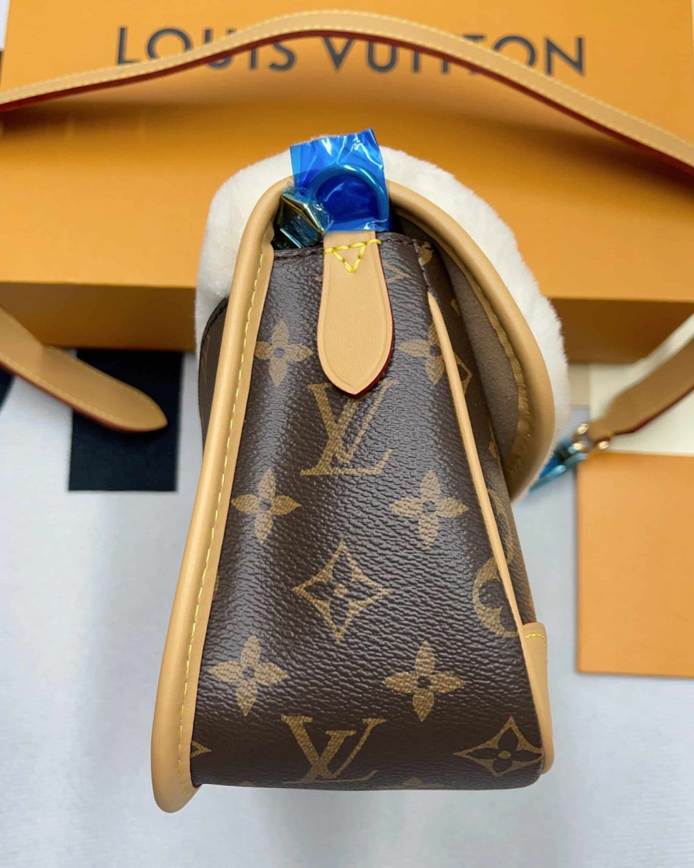 1:1 Replica Louis Vuitton LV Diane Bag Brown Luxury Bag For Women M46317 - 9.4in/24cm