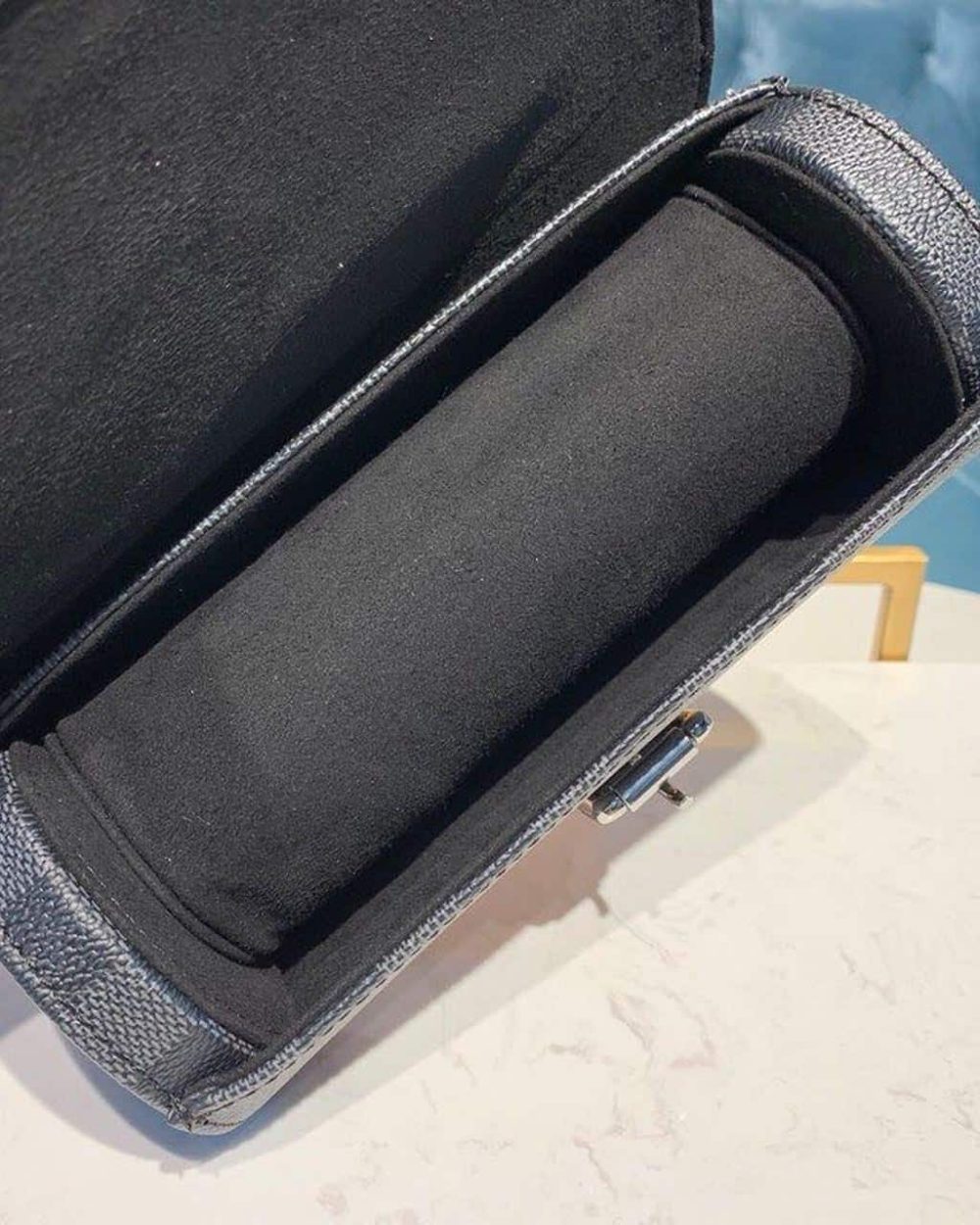 1:1 Replica Louis Vuitton LV 3 Watch Case Damier Graphite Canvas Unique Bag For Men N41137 - 7.9in/20cm