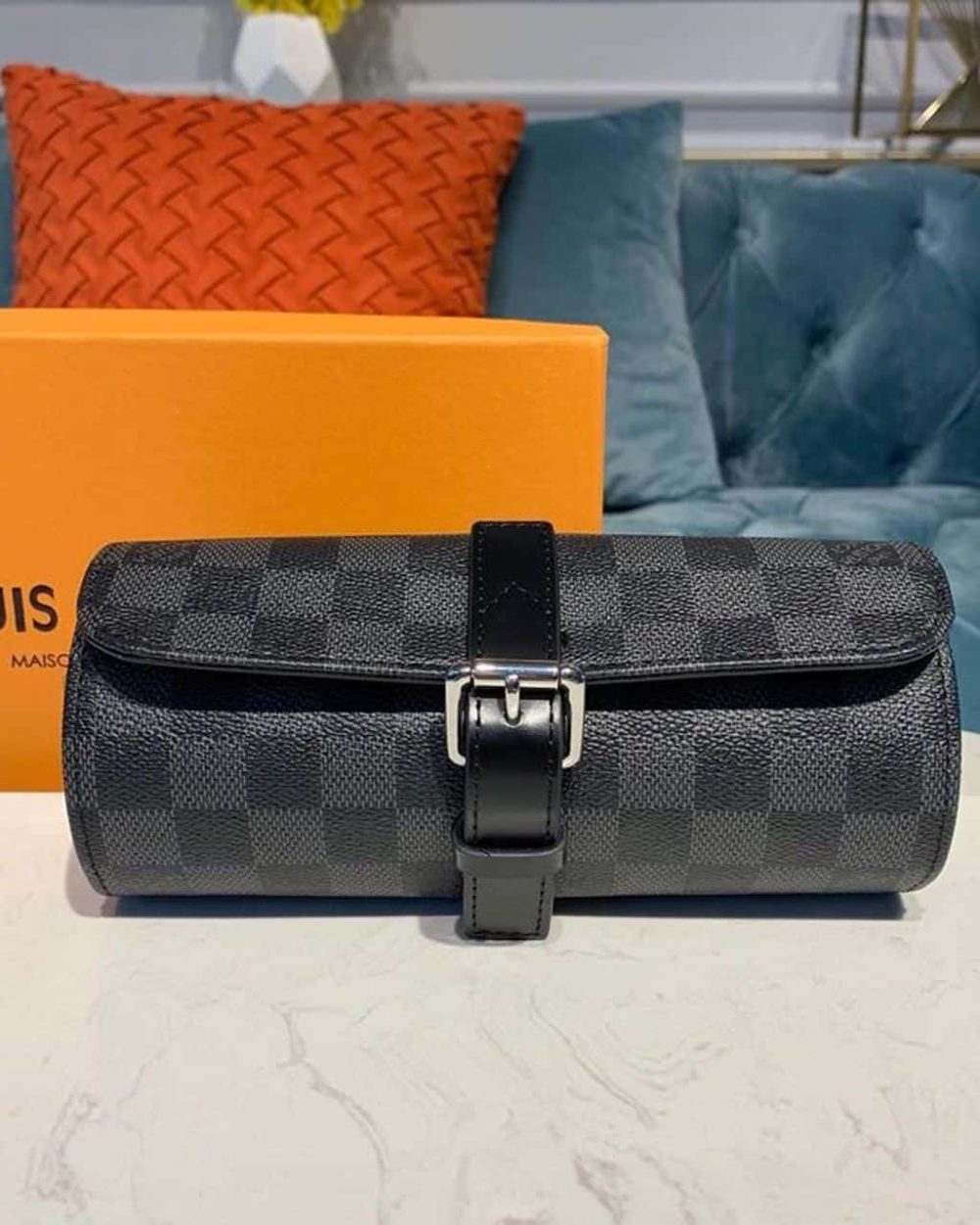 1:1 Replica Louis Vuitton LV 3 Watch Case Damier Graphite Canvas Unique Bag For Men N41137 - 7.9in/20cm