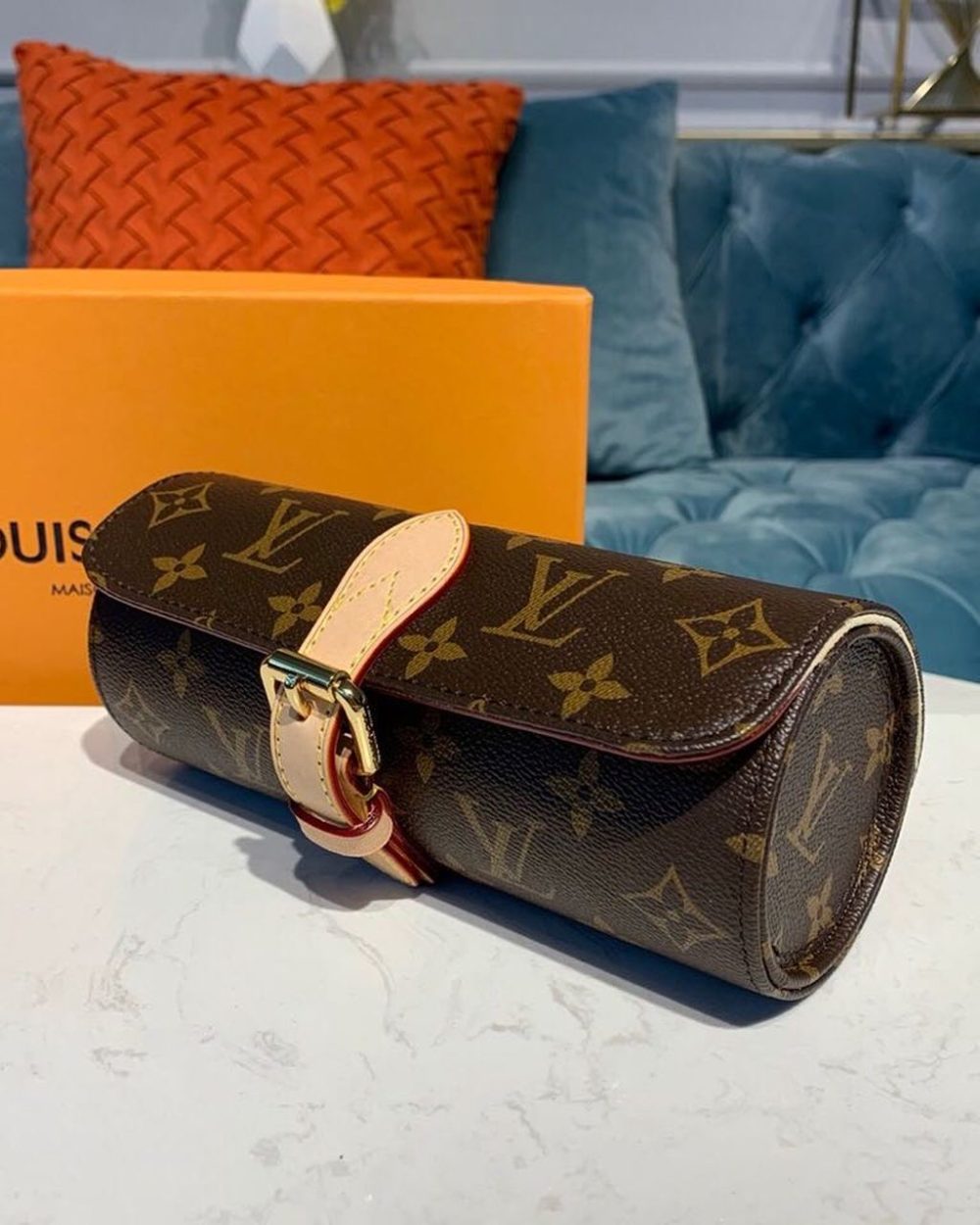 1:1 Replica Louis Vuitton LV 3 Watch Case Monogram Canvas Luxury Bag For Women M47530 - 7.9in/20cm