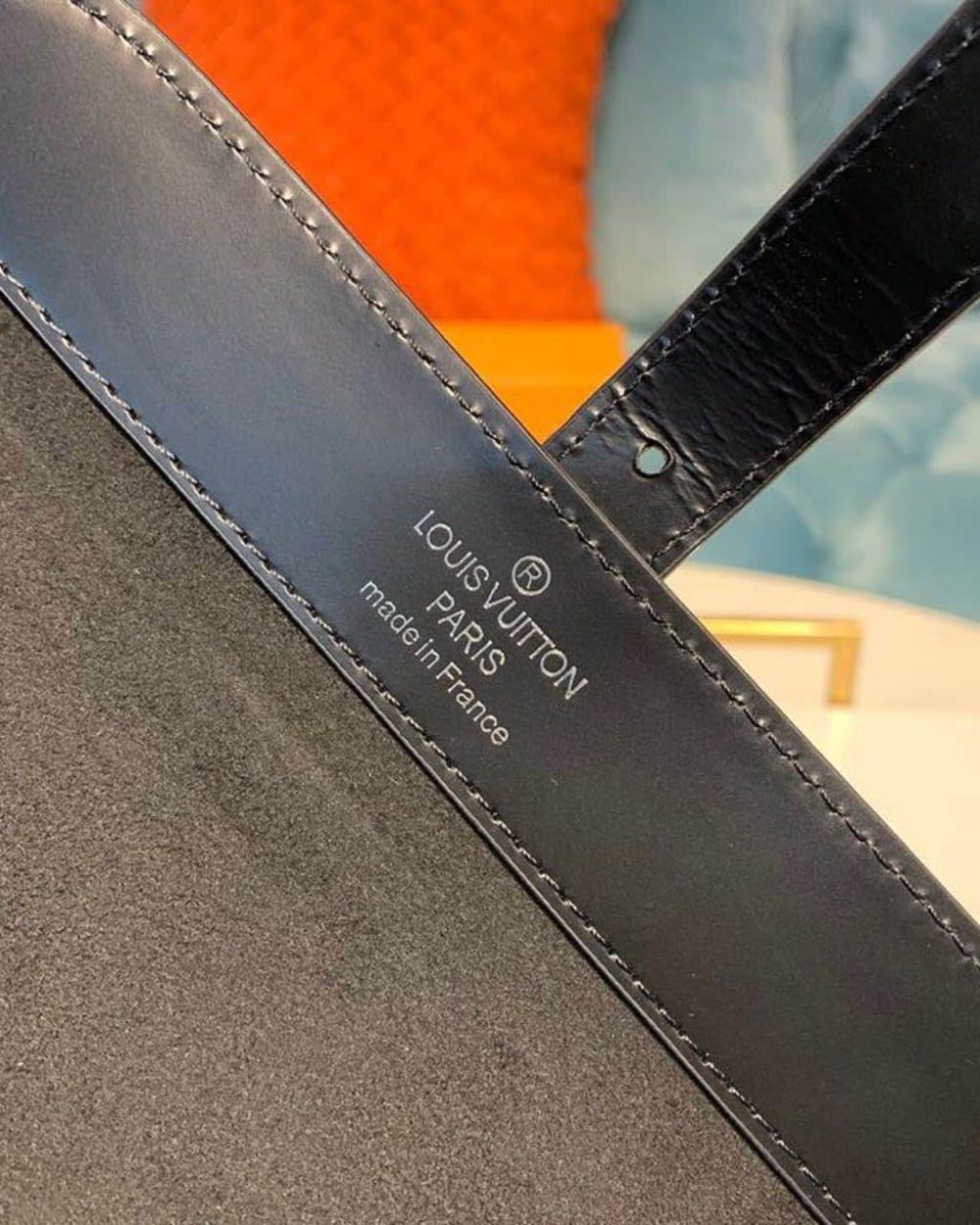 1:1 Replica Louis Vuitton LV 3 Watch Case Monogram Eclipse Canvas Unique Bag For Men M43385 - 7.9in/20cm