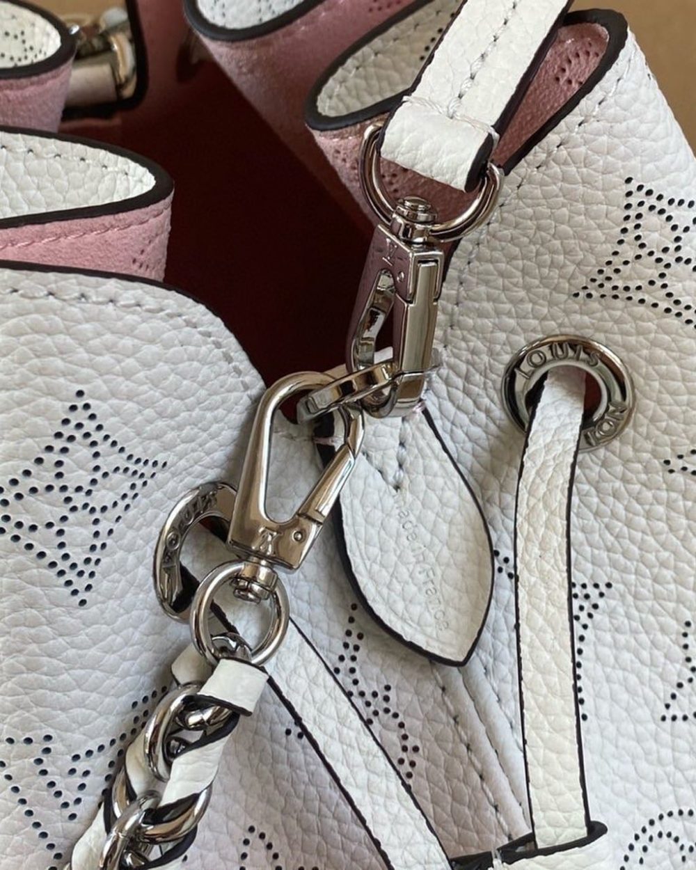 1:1 Replica Louis Vuitton LV Bella Mahina Bucket Bag Pink Luxury Bag For Women M57855 - 7.5in/19cm