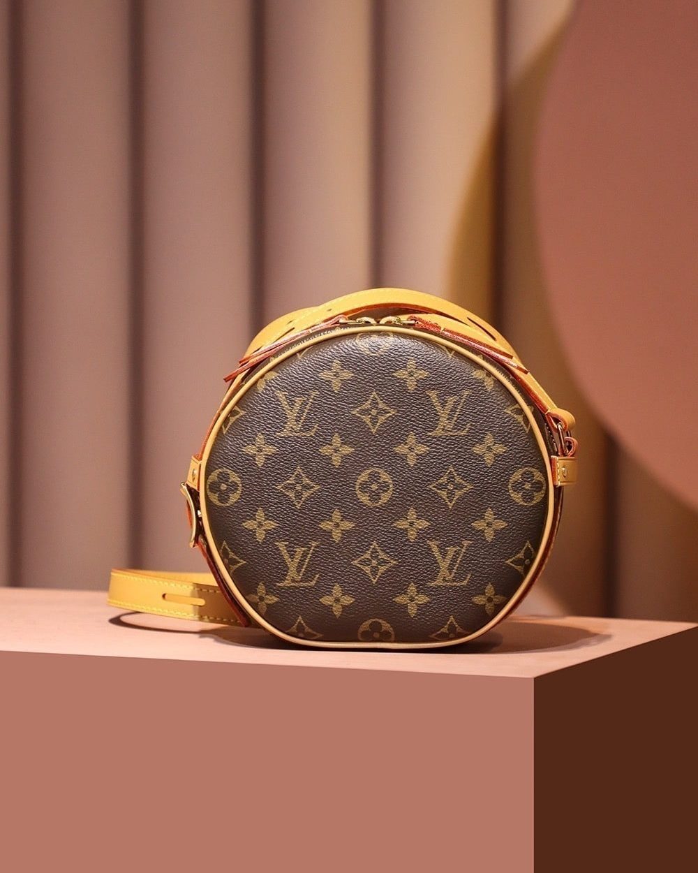 1:1 Replica Louis Vuitton LV Boite Chapeau Souple PM Monogram Luxury Bag For Women M45578 - 18cm / 7.1in