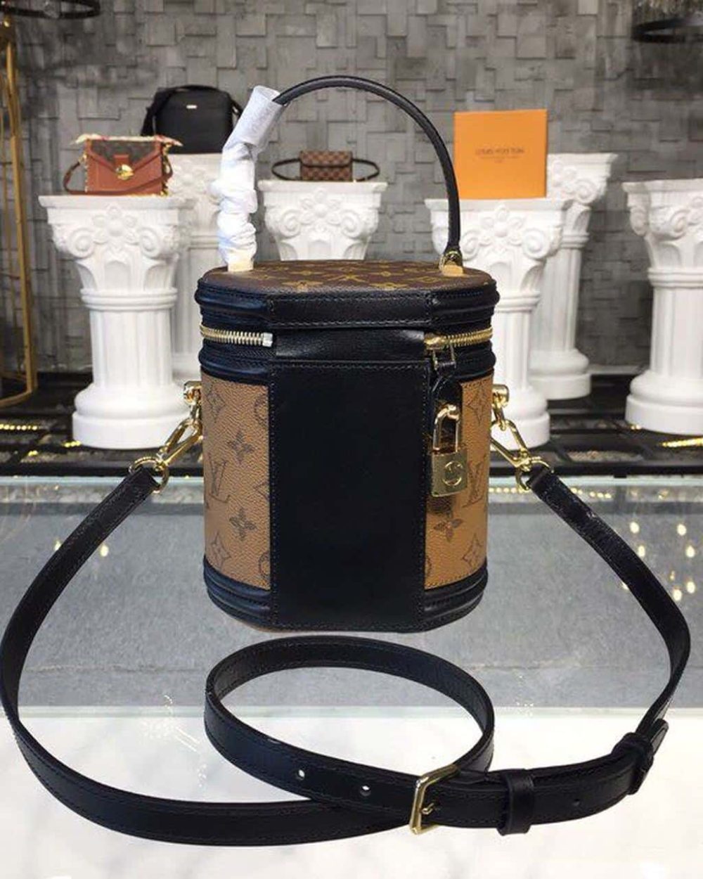 1:1 Replica Louis Vuitton LV Cannes Monogram Reverse Canvas Luxury Bag For Women M43986 -  5.9in/15cm