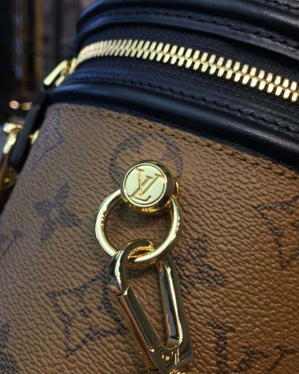 1:1 Replica Louis Vuitton LV Cannes Monogram Reverse Canvas Luxury Bag For Women M43986 -  5.9in/15cm