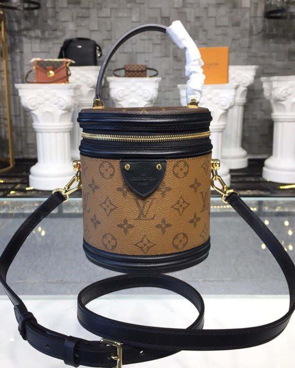 1:1 Replica Louis Vuitton LV Cannes Monogram Reverse Canvas Luxury Bag For Women M43986 -  5.9in/15cm