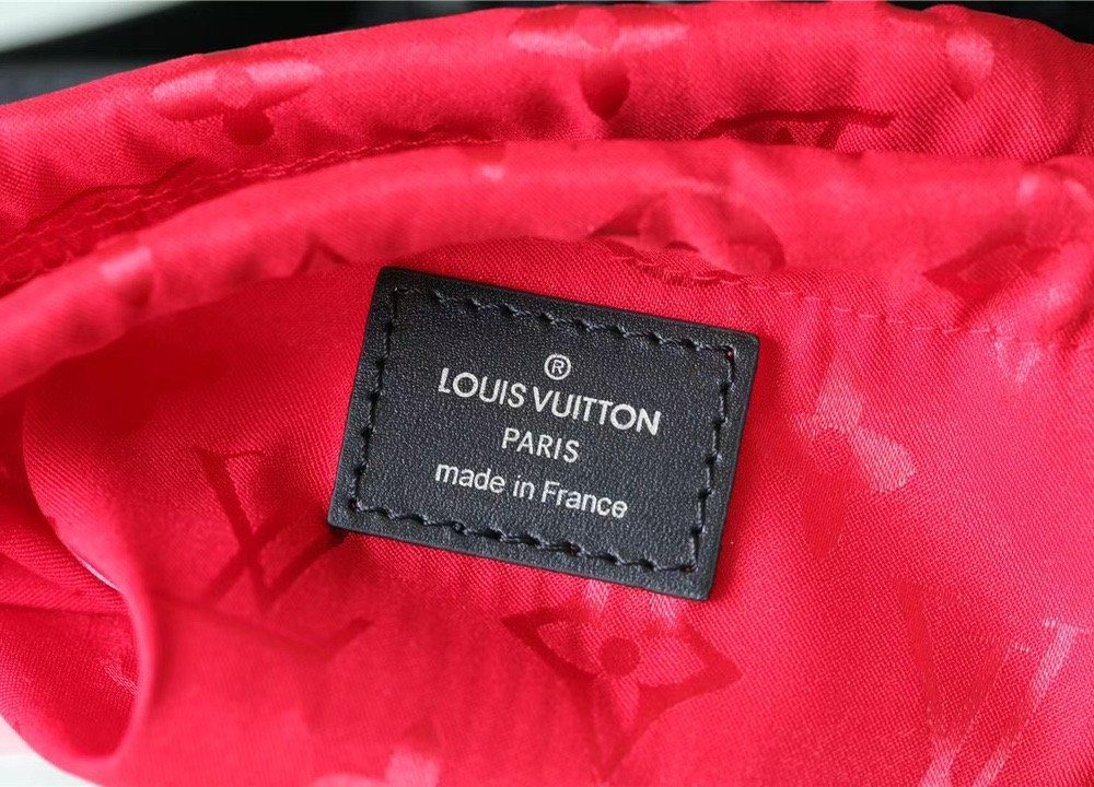 1:1 Replica Louis Vuitton LV Cannes Monogram Lace Black Luxury Bag For Women M20363 - 6.7in