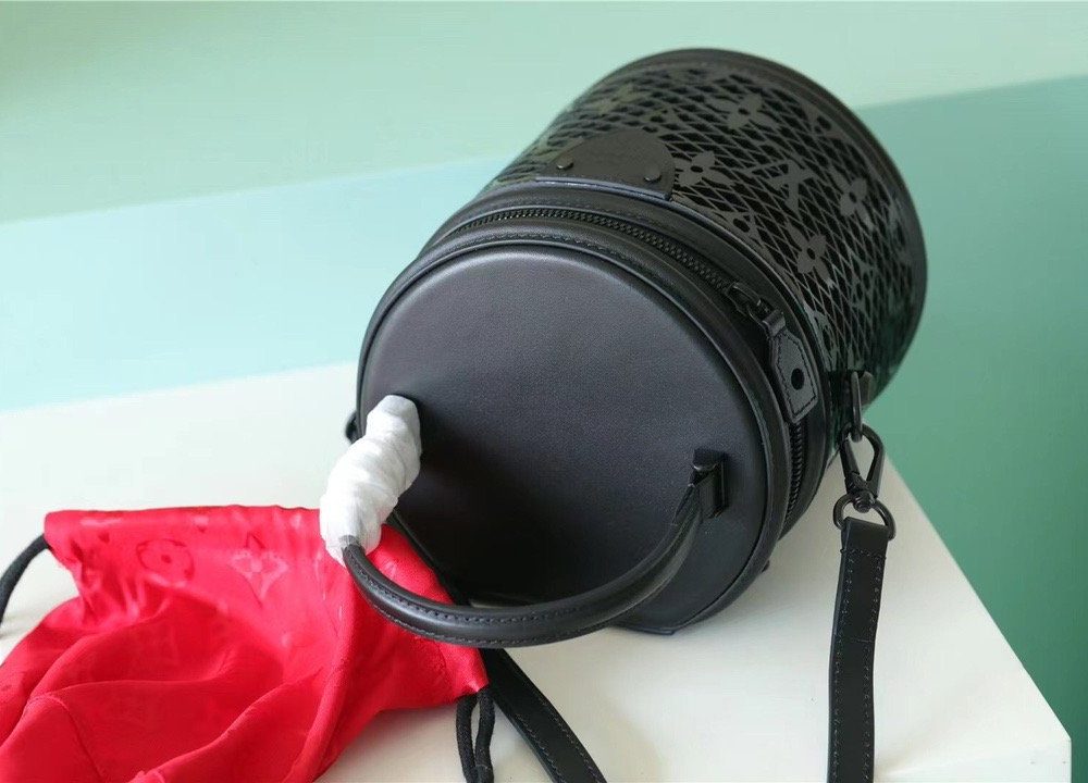 1:1 Replica Louis Vuitton LV Cannes Monogram Lace Black Luxury Bag For Women M20363 - 6.7in