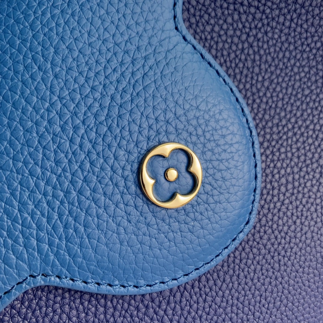1:1 Replica Louis Vuitton LV Capuciness MM Handbag Blue Luxury Bag For Women M20844 - 12.4in/32cm - Image 7