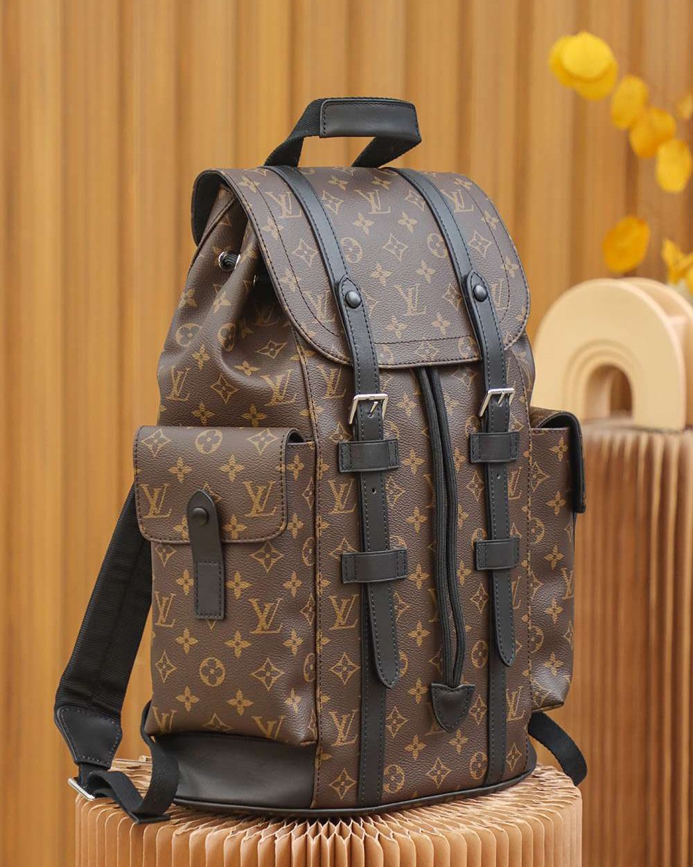 1:1 Replica Louis Vuitton LV Christopher MM Backpack Brown Essential Bag For Men N43735 - 44cm / 17.3in