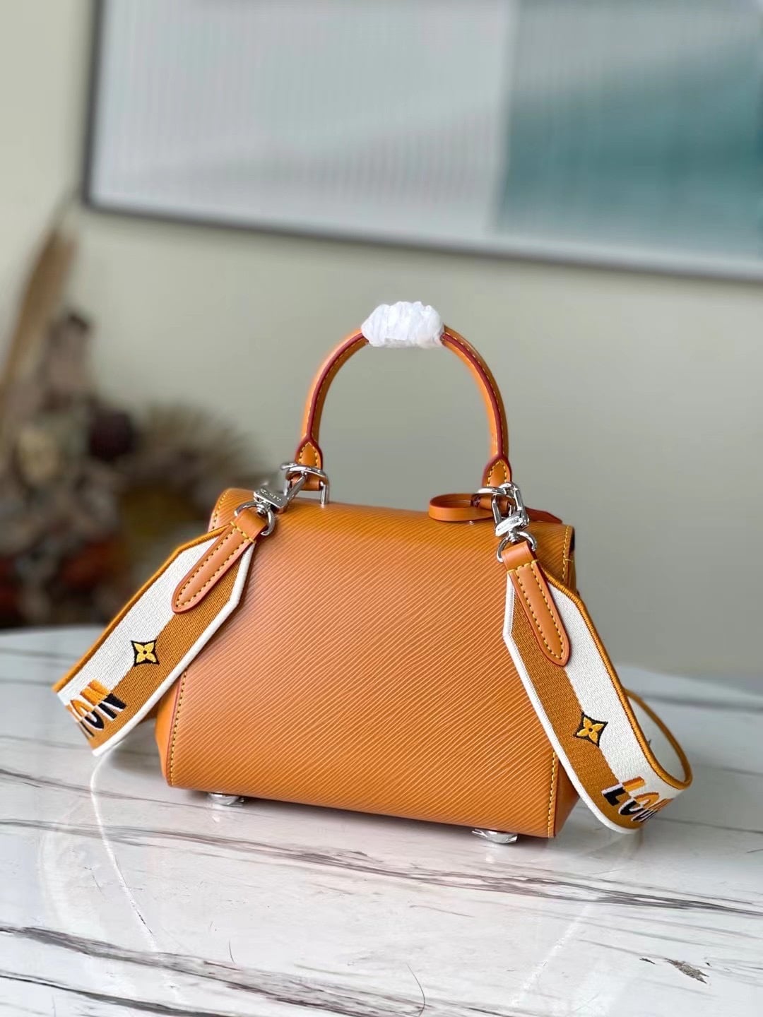 1:1 Replica Louis Vuitton LV Cluny Mini Epi Gold Miel Luxury Bag For Women M58931 - 20cm/7.9in - Image 3