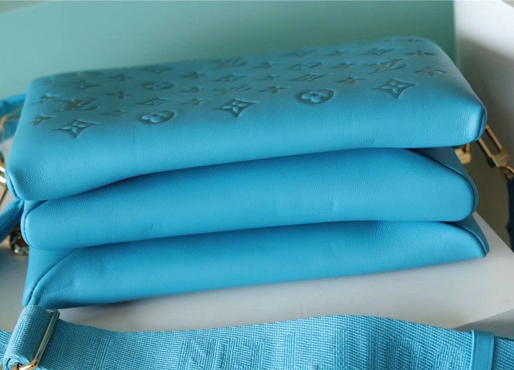 1:1 Replica Louis Vuitton LV Coussin PM Monogram Blue Luxury Bag For Women - 10.2in/26cm