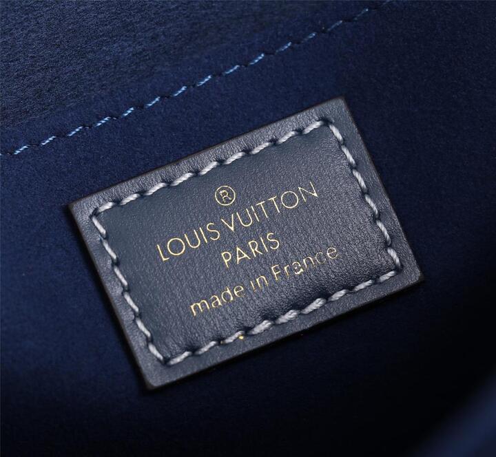 1:1 Replica Louis Vuitton LV Dauphine MM Denim Jacquard Monogram Pattern Navy Blue Luxury Bag For Women M59631 - 9.8in/25cm - Image 9