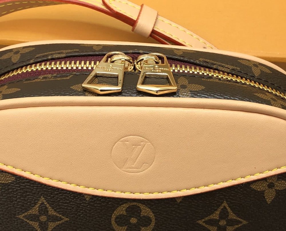 1:1 Replica Louis Vuitton LV Deauville Mini Monogram Canvas By Nicolas Ghesquiere For Luxury Bag Women M45528 -  8.3in/22cm