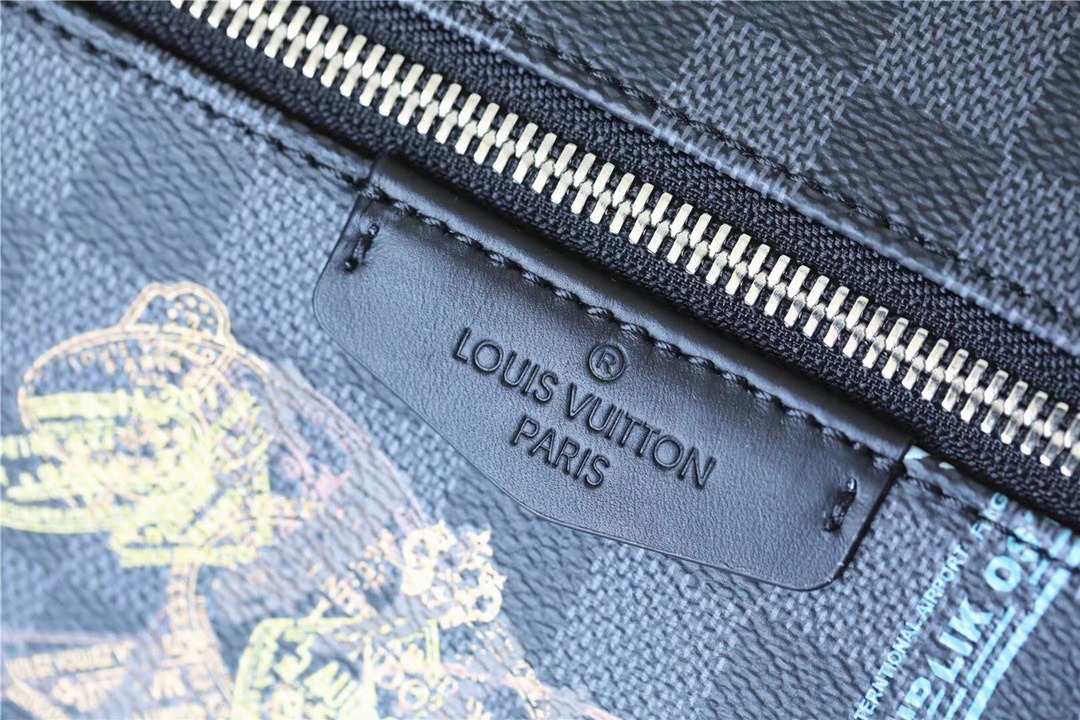 1:1 Replica Louis Vuitton LV Discovery Backpack Damier Graphite Canvas Unique Bag For Men N45275 - 40cm - Image 5
