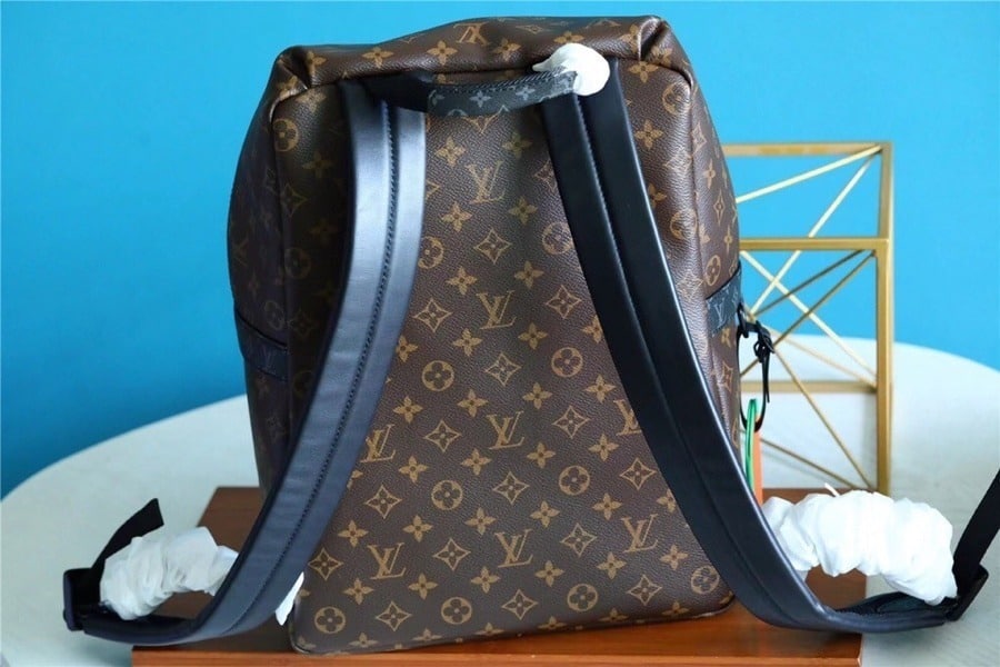 1:1 Replica Louis Vuitton LV Discovery Backpack Monogram Canvas Luxury Bag For Women M57965 - 40cm - Image 2