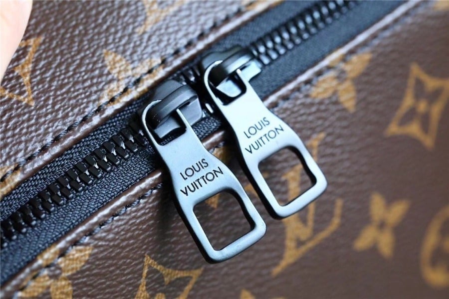 1:1 Replica Louis Vuitton LV Discovery Backpack Monogram Canvas Luxury Bag For Women M57965 - 40cm - Image 6