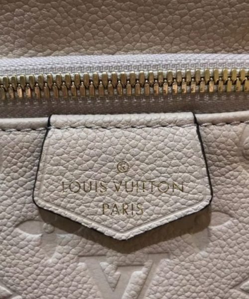 1:1 Replica Louis Vuitton LV Discovery Bumbag Monogram Eclipse Black/White Luxury For Women 44cm / 17.3in