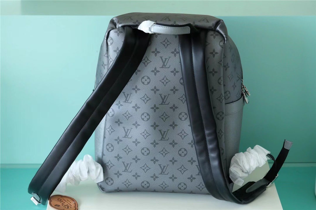 1:1 Replica Louis Vuitton LV Discovery PM Backpack Monogram/Taiga Gunmetal Gray Unique Bag For Men M30835 - 15.7in/40cm - Image 5