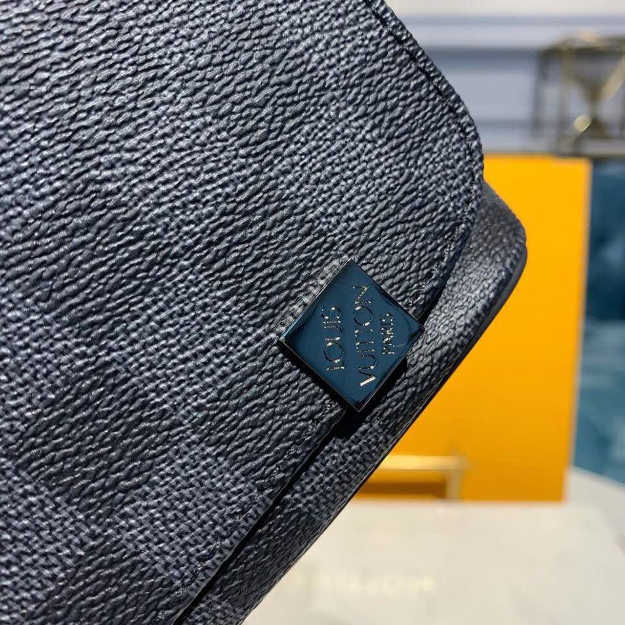 1:1 Replica Louis Vuitton LV District PM Damier Graphite Canvas Unique Bag For Men N41028 - 9.8in/25cm - Image 8