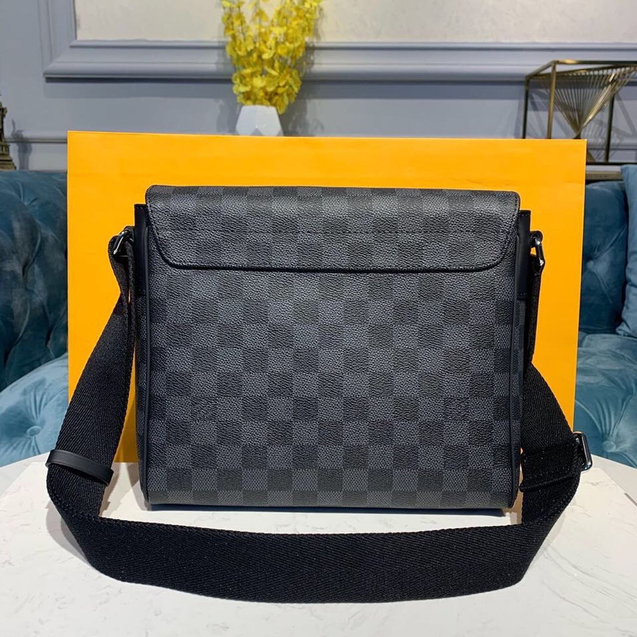 1:1 Replica Louis Vuitton LV District PM Damier Graphite Canvas Unique Bag For Men N41028 - 9.8in/25cm - Image 4