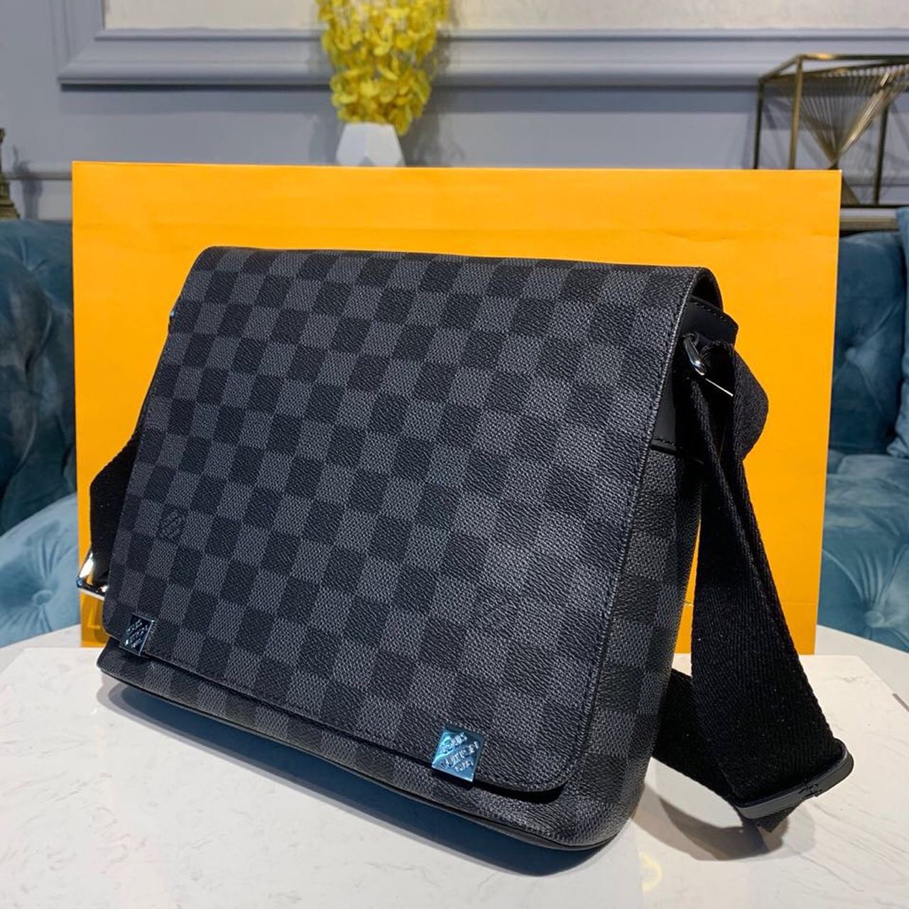 1:1 Replica Louis Vuitton LV District PM Damier Graphite Canvas Unique Bag For Men N41028 - 9.8in/25cm - Image 3