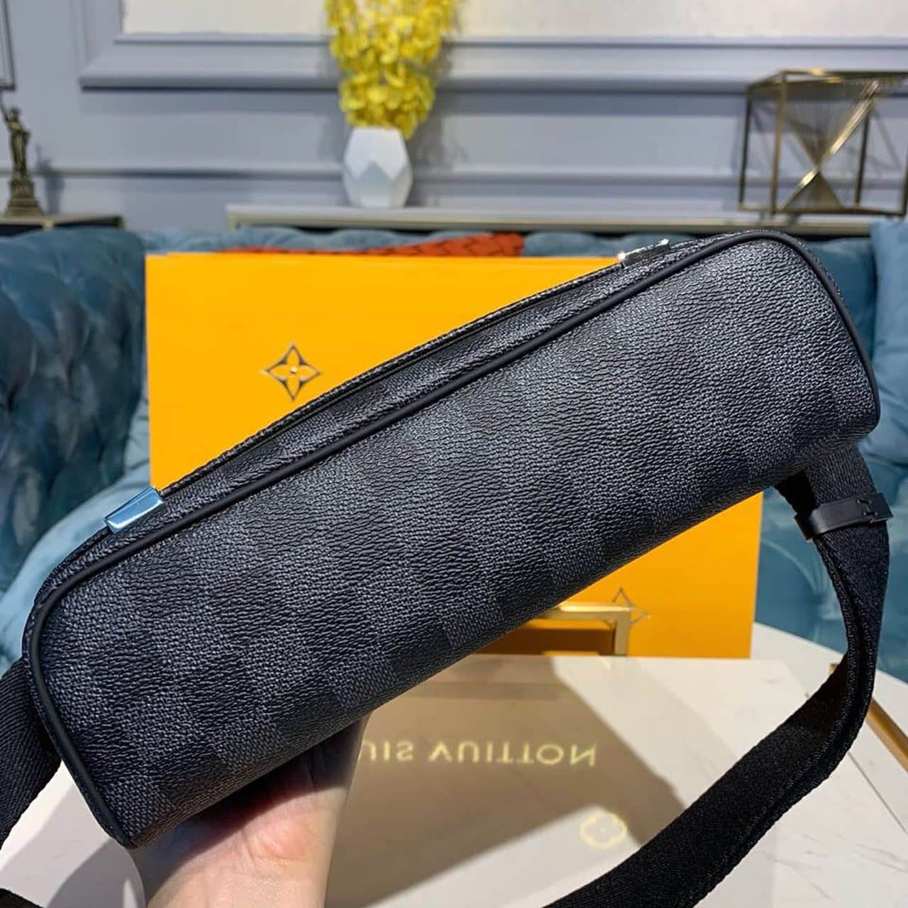 1:1 Replica Louis Vuitton LV District PM Damier Graphite Canvas Unique Bag For Men N41028 - 9.8in/25cm - Image 5