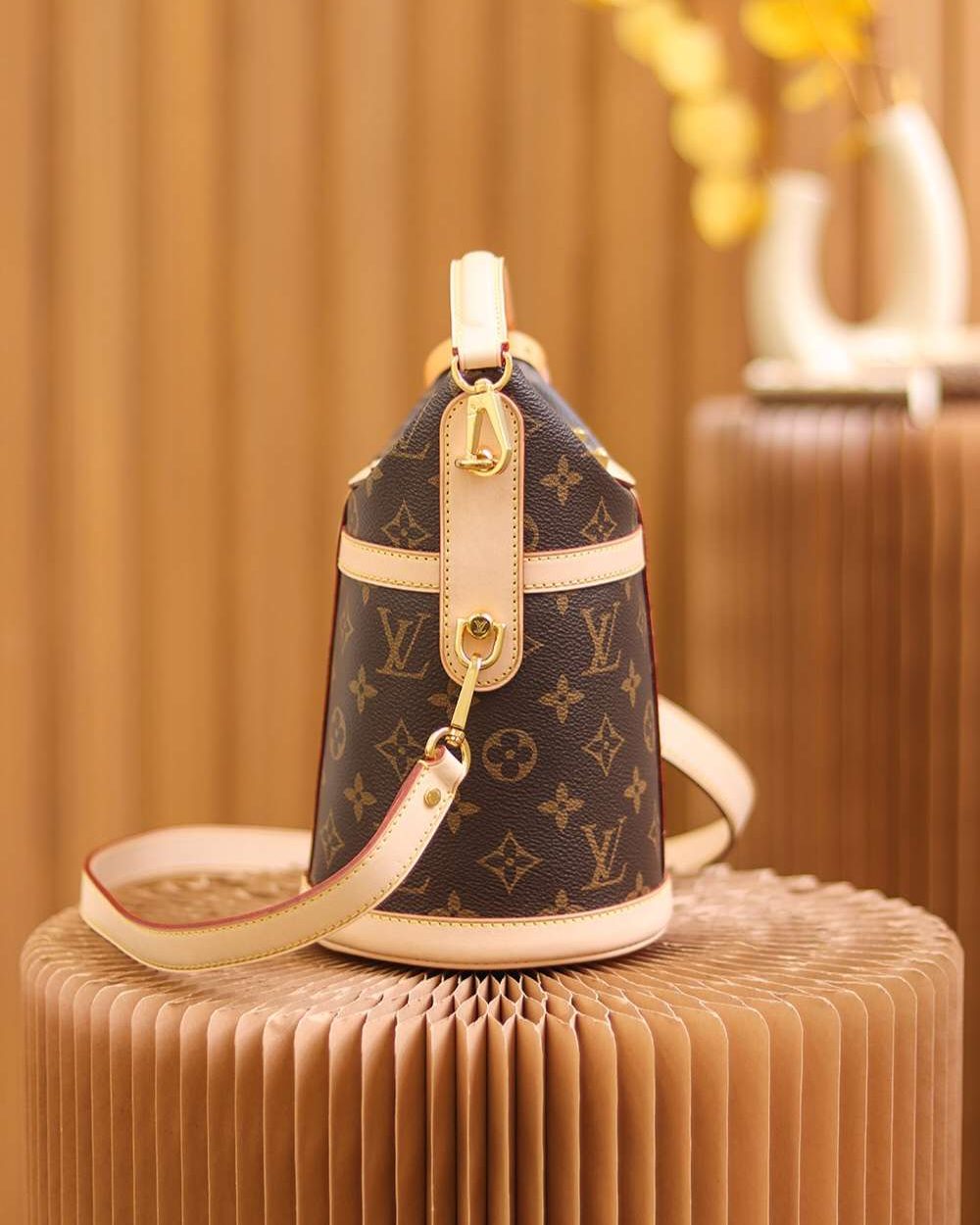 1:1 Replica Louis Vuitton LV Duffle Bag Brown Unique Bag For Women M43587 - 23cm