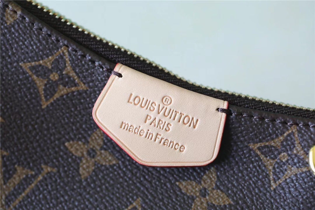 1:1 Replica Louis Vuitton LV Easy Pouch On Strap Monogram Canvas Luxury Bag For Women - 19cm/7.5in - Image 4