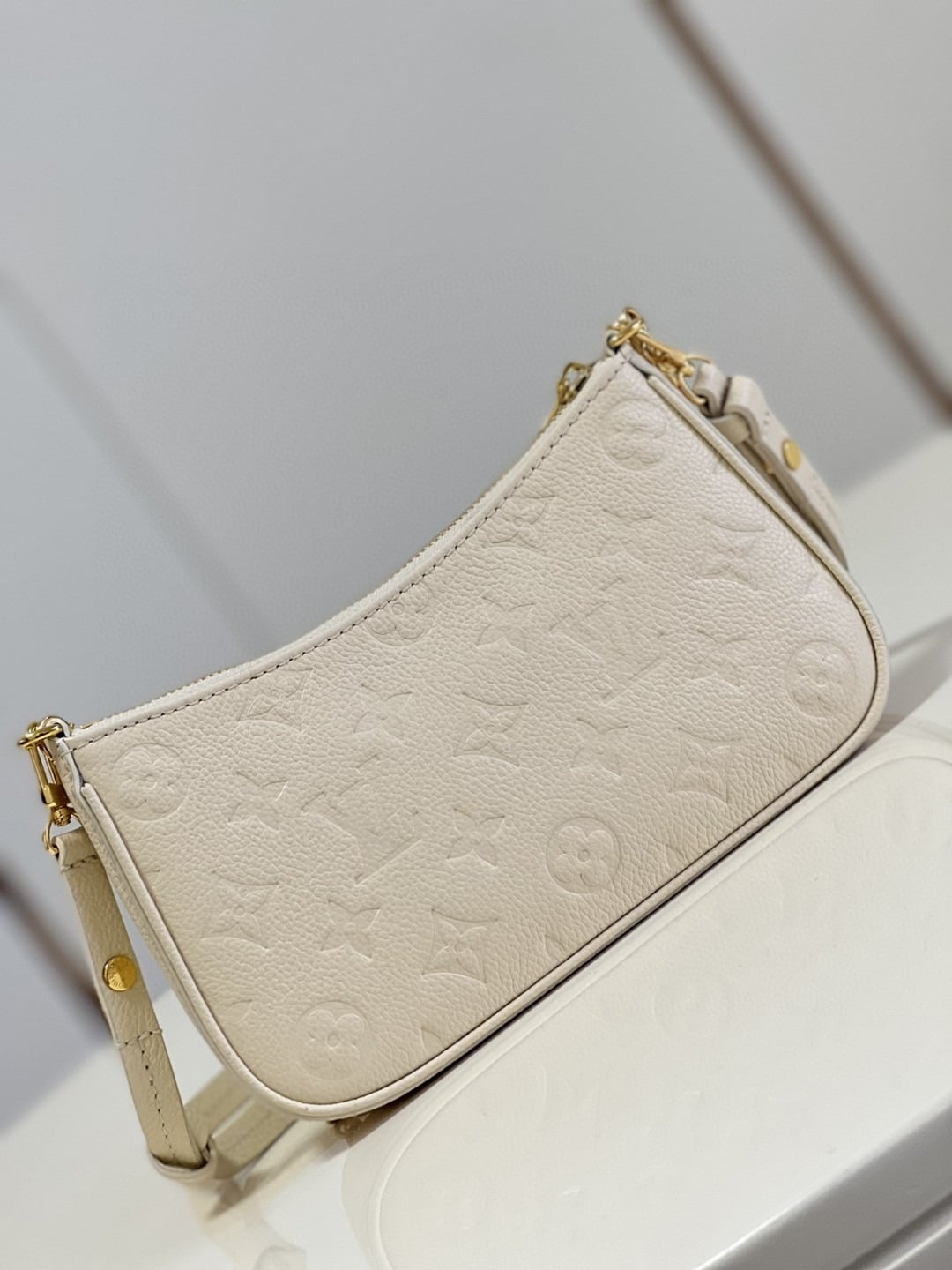 1:1 Replica Louis Vuitton LV Easy Pouch On Strap Monogram Empreinte Crème White Luxury Bag For Women M81066 - 7.5in/19cm - Image 5
