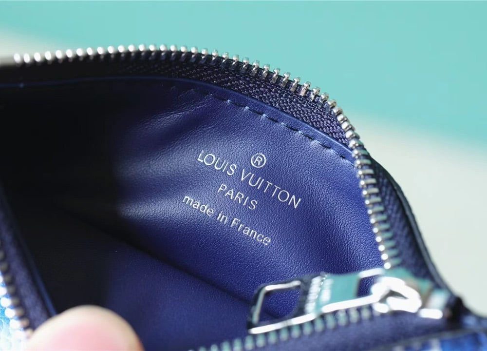 1:1 Replica Louis Vuitton LV Gaston Wearable Wallet Monogram Blue Unique Bag For Men M81431 - 8.7in/22cm