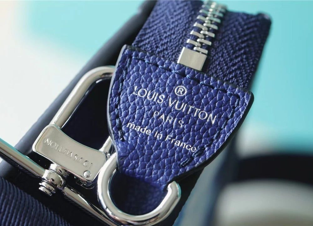 1:1 Replica Louis Vuitton LV Gaston Wearable Wallet Monogram Blue Unique Bag For Men M81431 - 8.7in/22cm